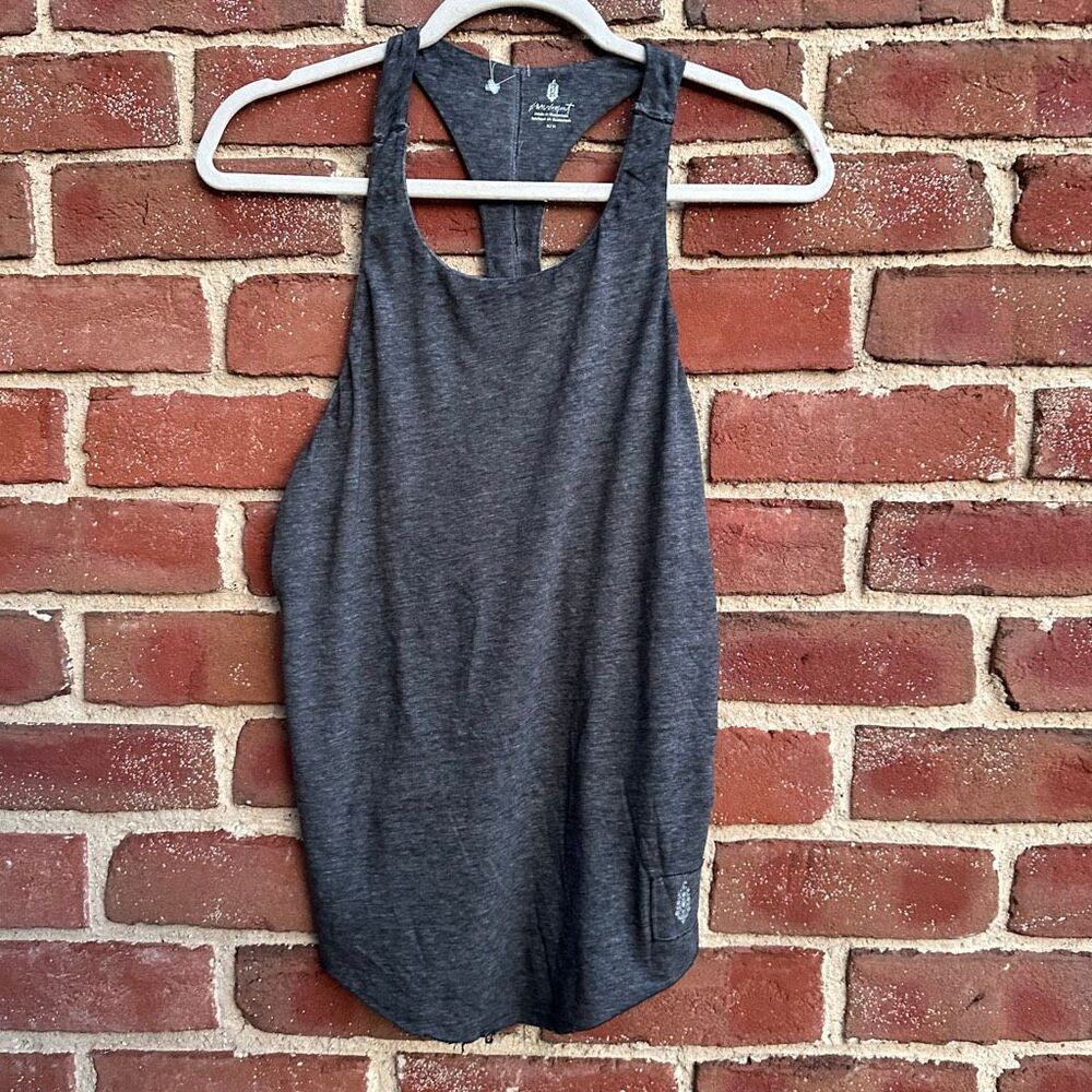 Free People FP Movement Exhale Racerback Active Tank Gray XS NEW - Picture 5 of 11